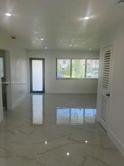 12020 W Golf Drive, Miami, FL 33167 Photo
