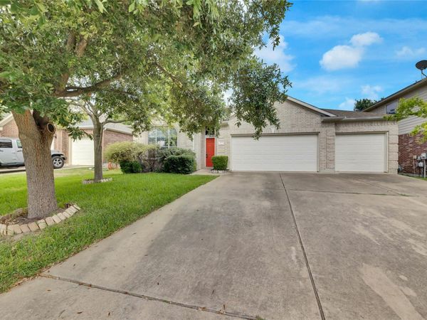 2133 Paradise Ridge DR , Round Rock, TX 78665