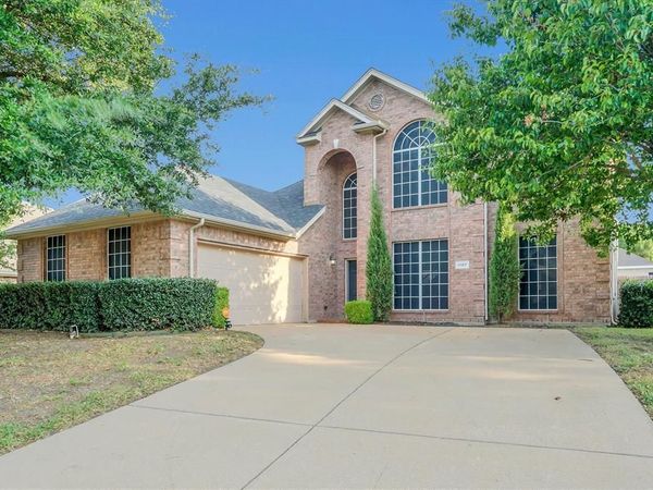 1107 Eastbrook Drive, Glenn Heights, TX 75154