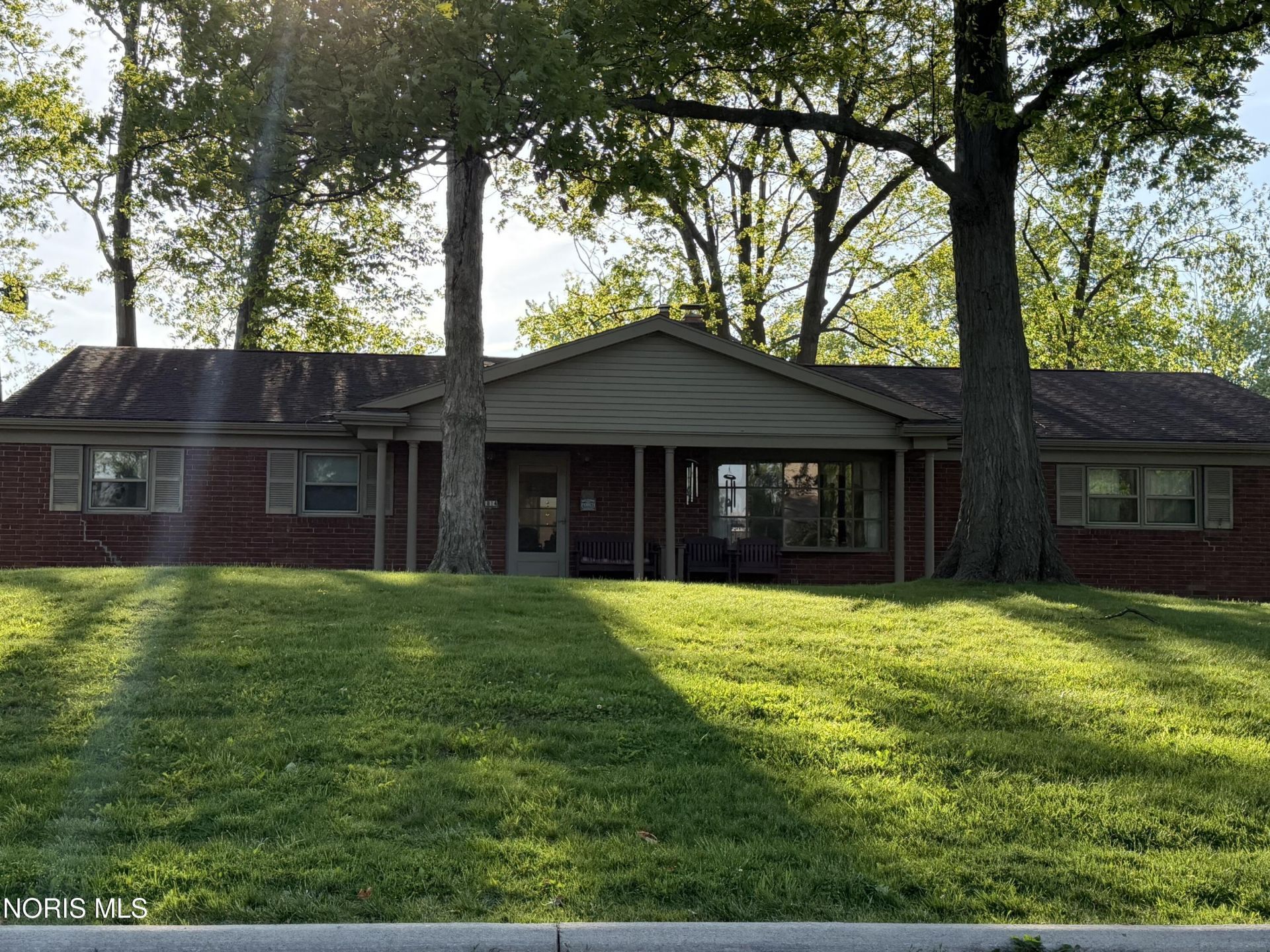 1814 Hilton Avenue, Findlay, OH 45840 Main Photo