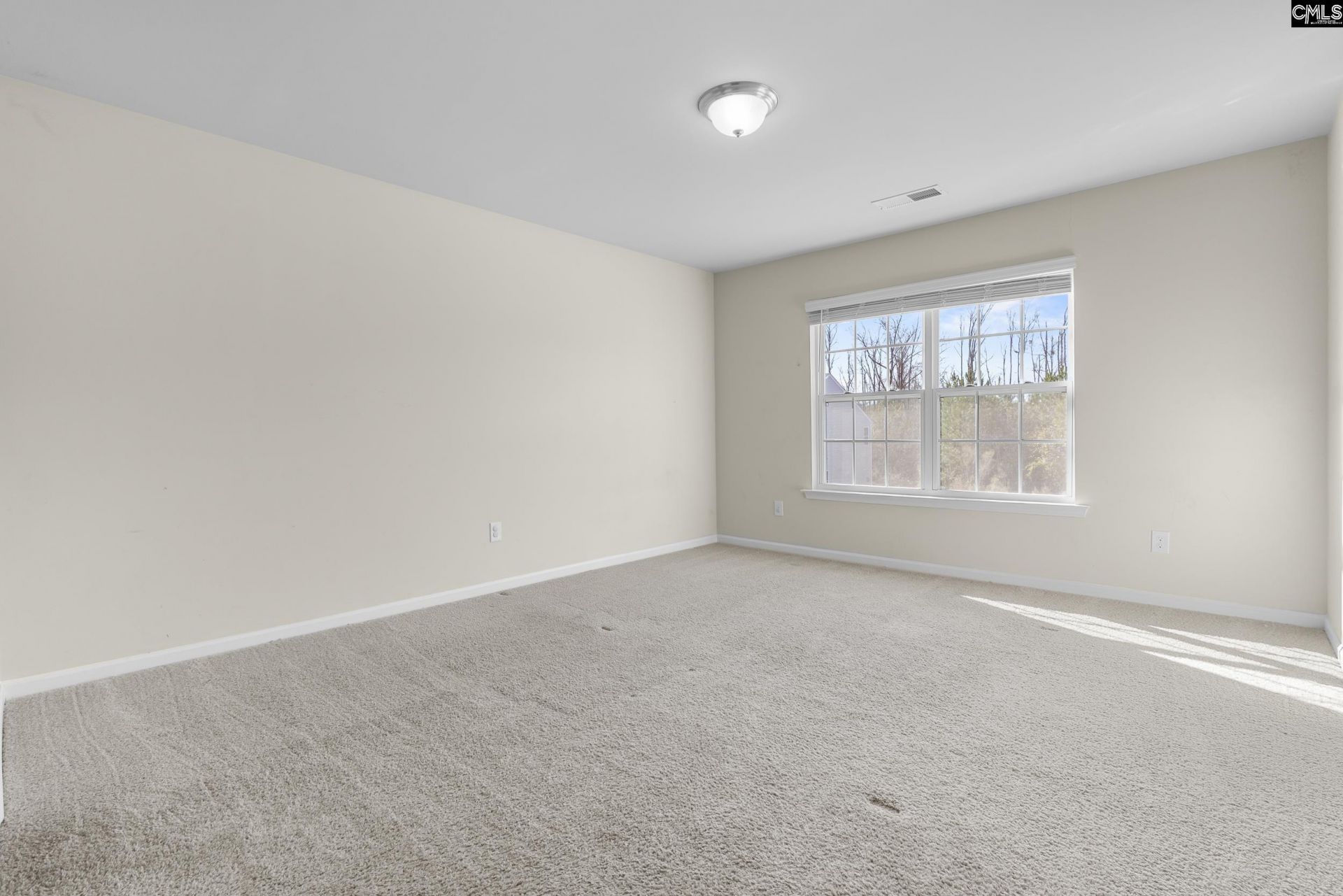 129 Esso Lane  Photo 34