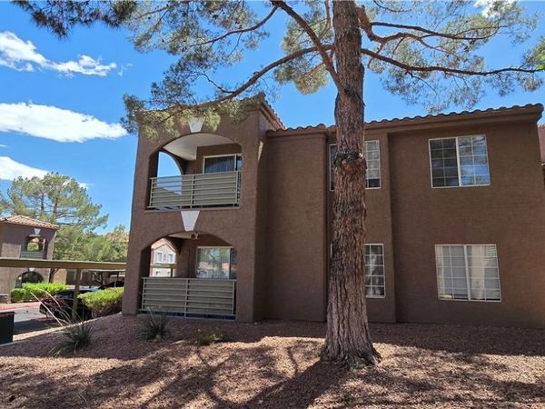 2121 Sealion Drive , Unit 205, Las Vegas, NV 89128