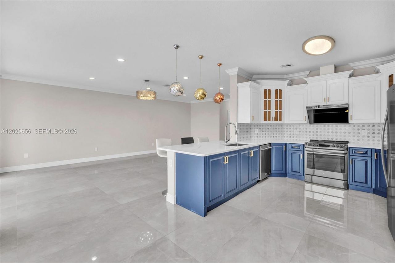 15891 NW 15th Ct , Pembroke Pines, FL 33028 Photo