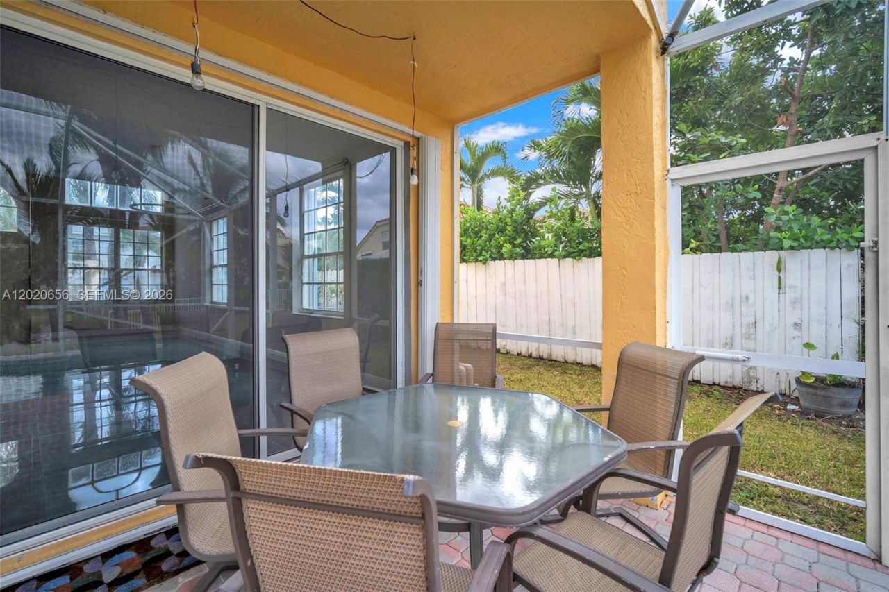 15891 NW 15th Ct , Pembroke Pines, FL 33028 Photo