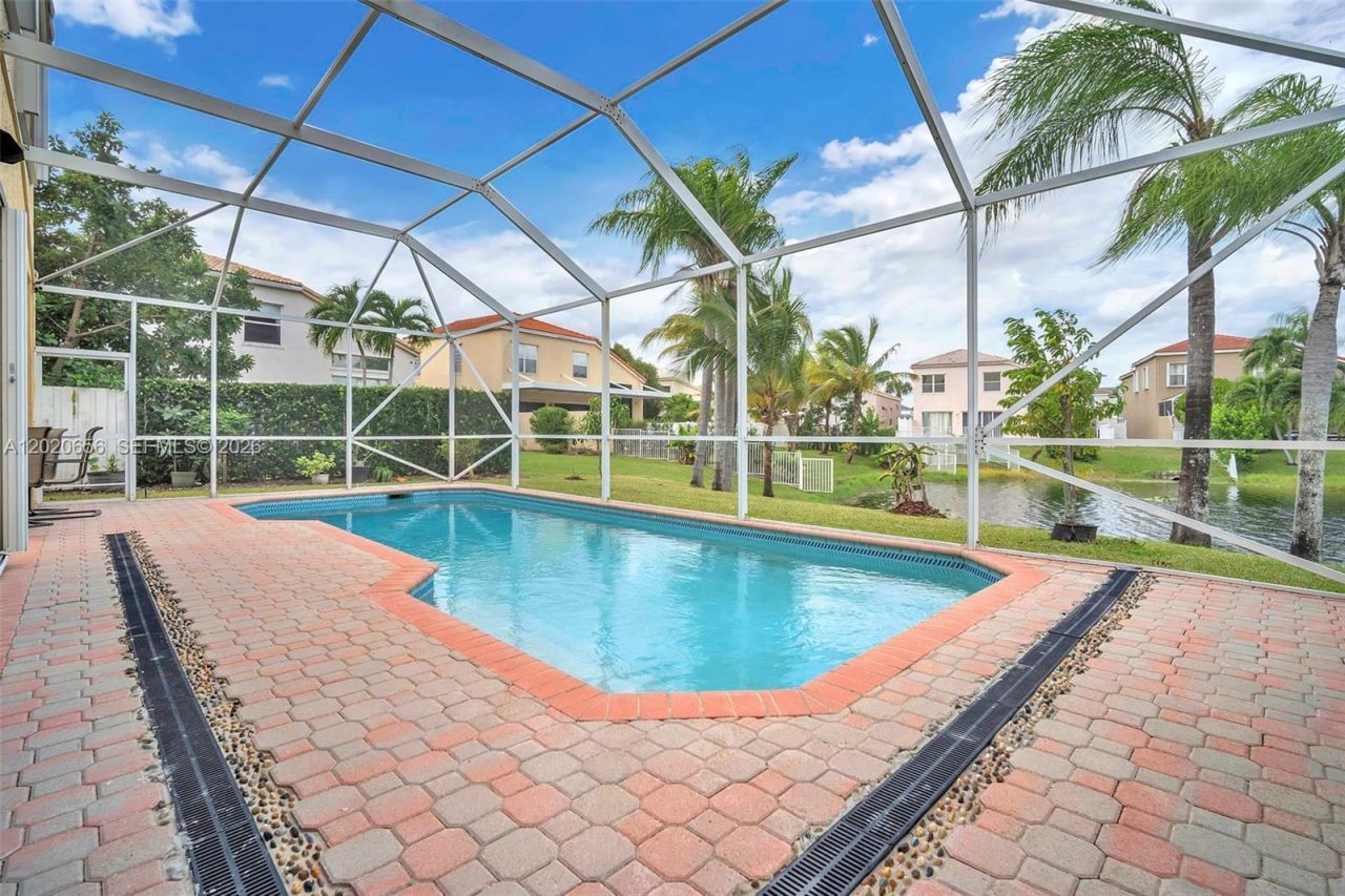 15891 NW 15th Ct , Pembroke Pines, FL 33028 Photo
