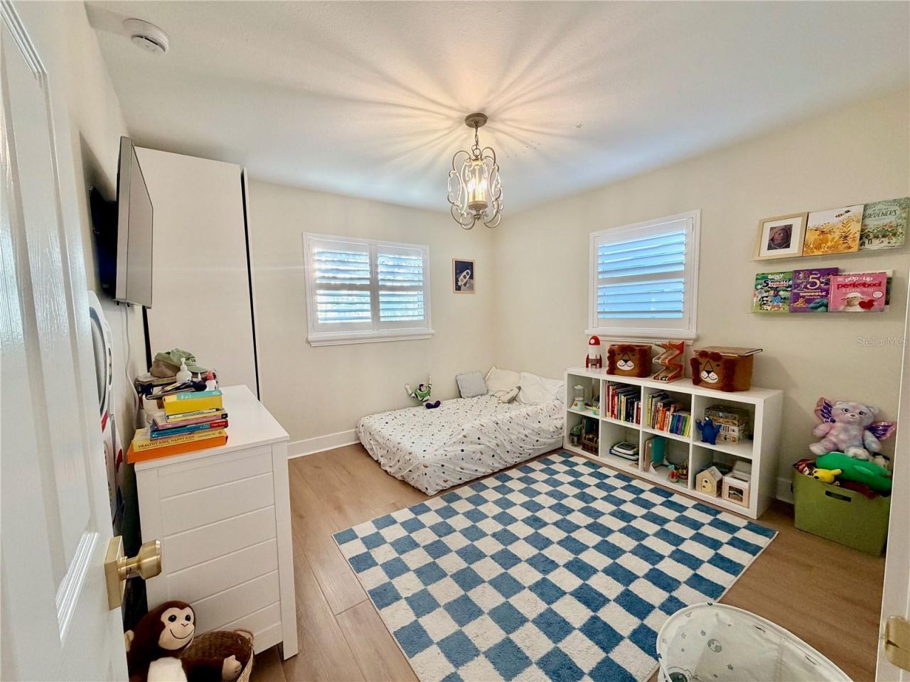 6073 Tanglewood Drive Ne, Saint Petersburg, FL 33703 Photo