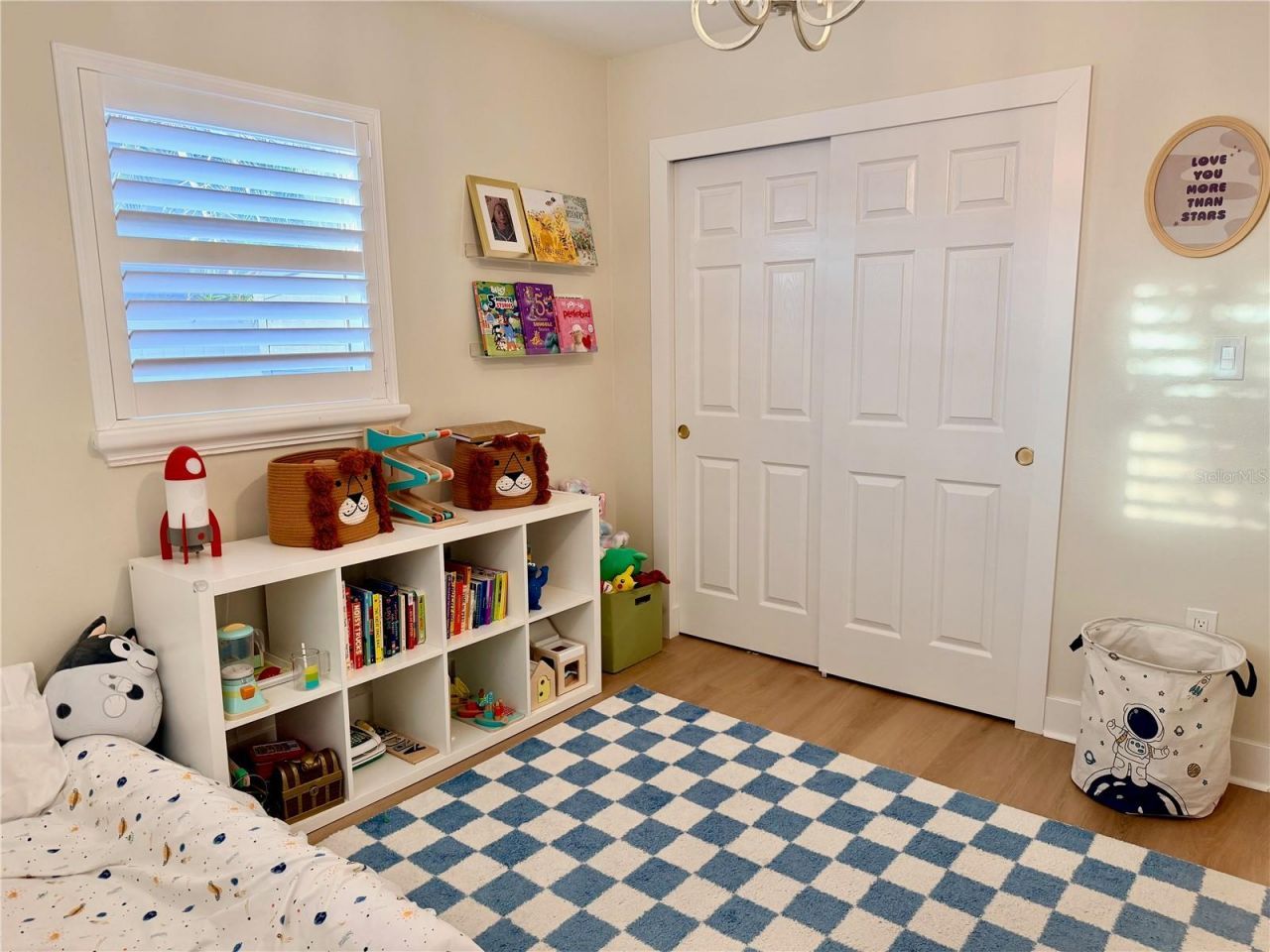6073 Tanglewood Drive Ne, Saint Petersburg, FL 33703 Photo