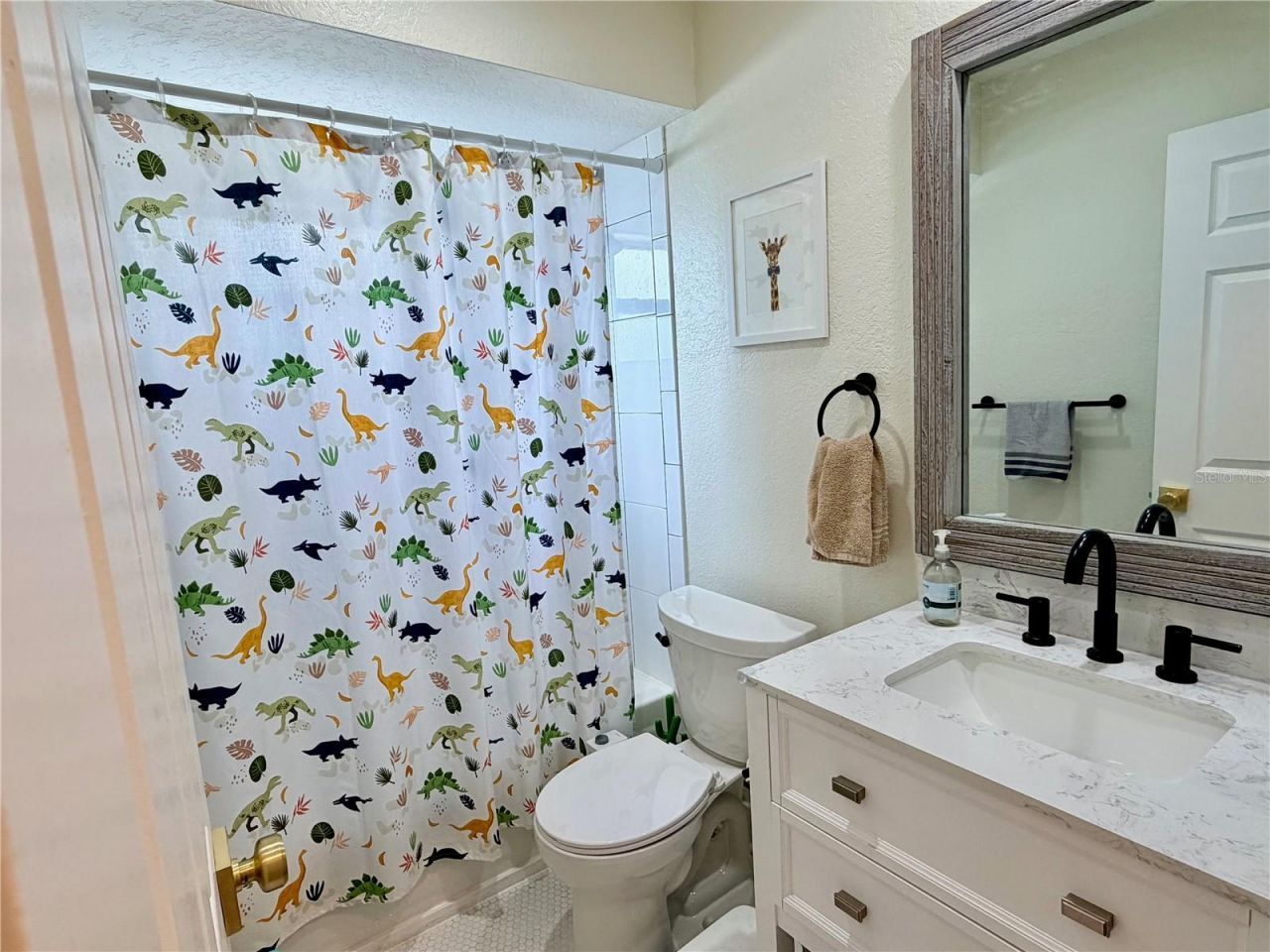 6073 Tanglewood Drive Ne, Saint Petersburg, FL 33703 Photo