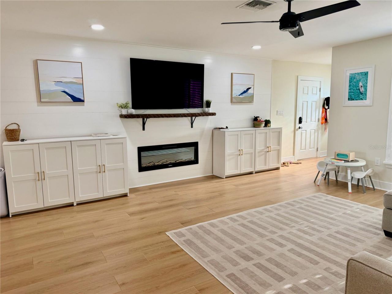 6073 Tanglewood Drive Ne, Saint Petersburg, FL 33703 Photo