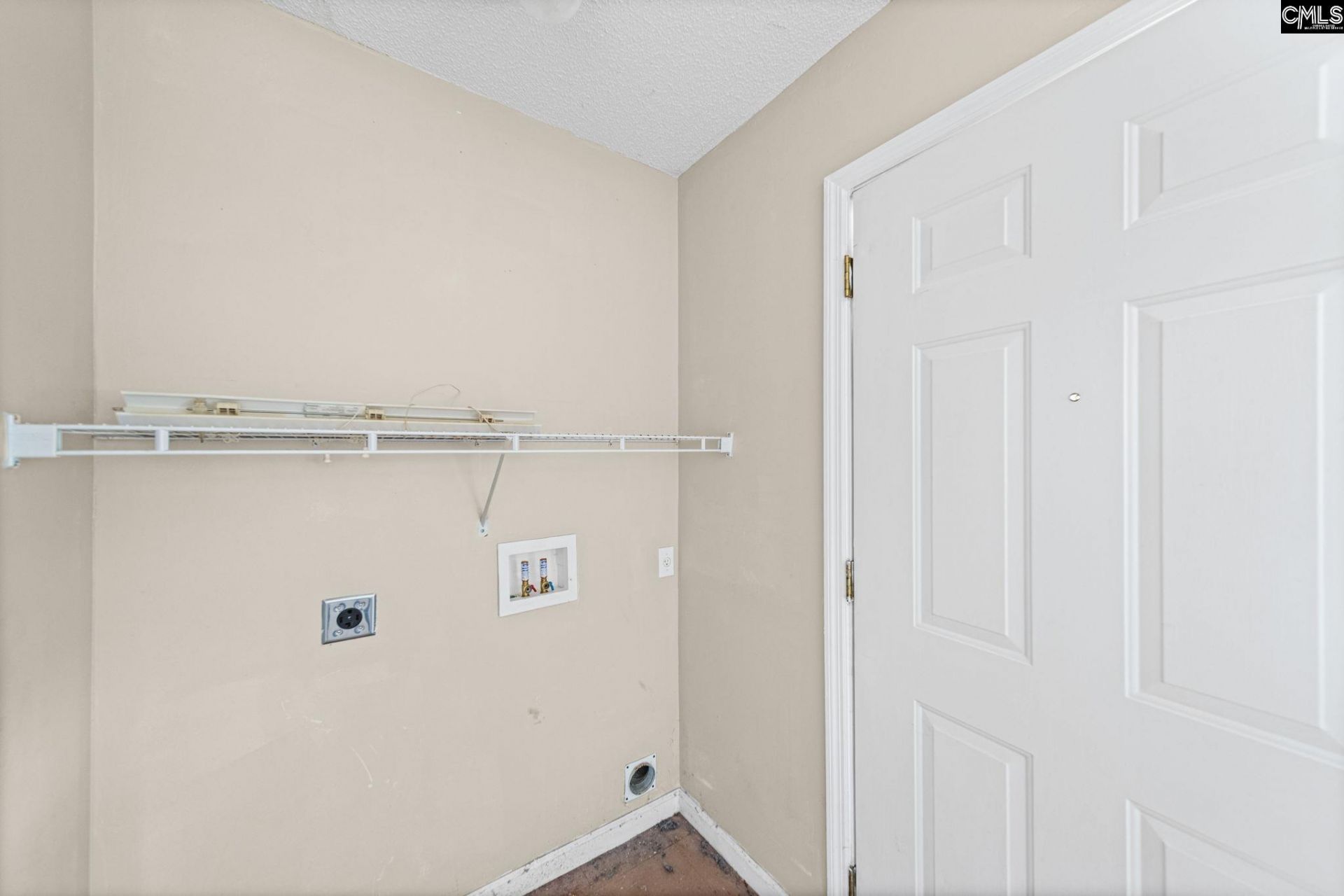 153 Windchime Lane  Photo 12
