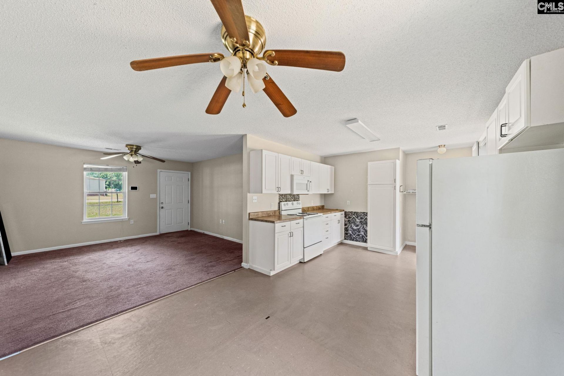 153 Windchime Lane  Photo 7