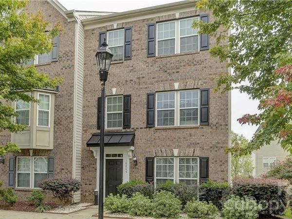 10005 Kings Parade Boulevard, Charlotte, NC 28273