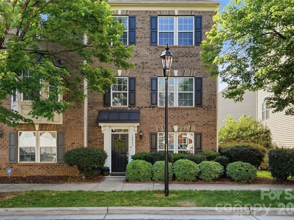 10005 Kings Parade Boulevard, Charlotte, NC 28273