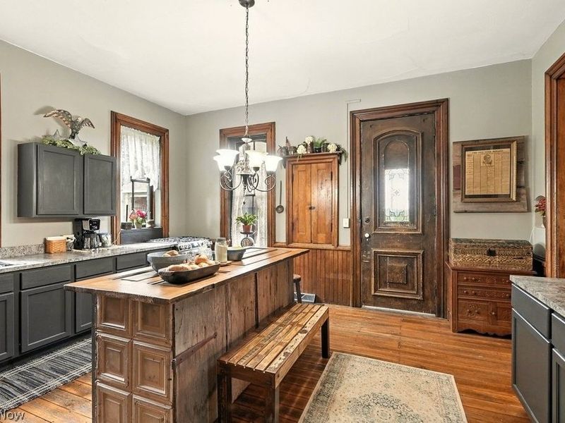 7298 Akron Road , Sterling, OH 44276 Photo 16
