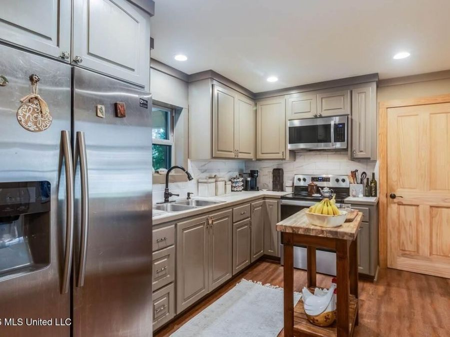 Property Image 42