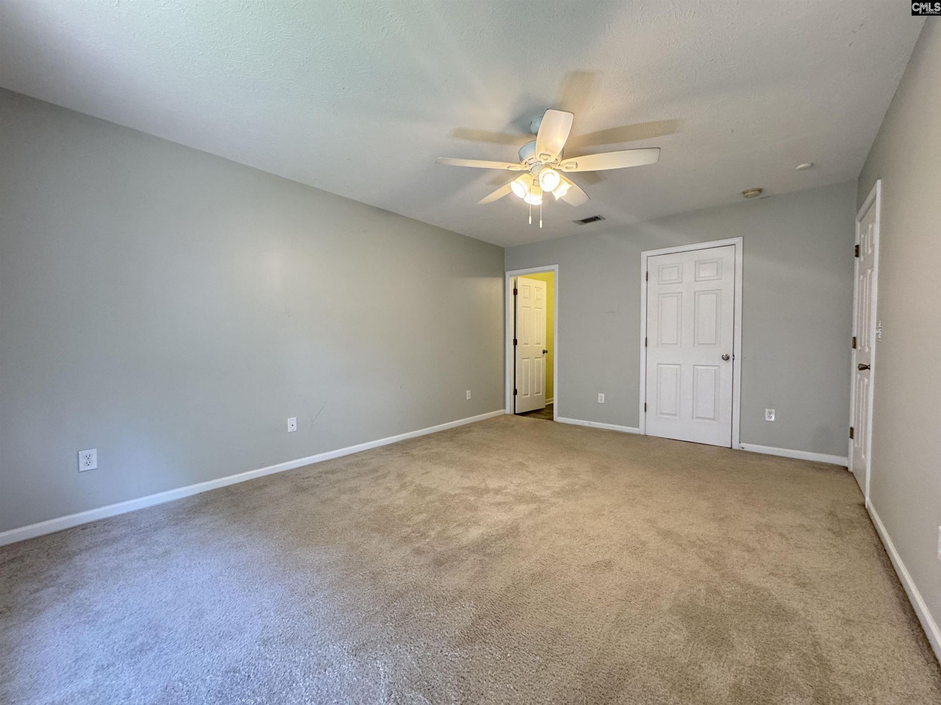188 Crestland Drive Photo 10