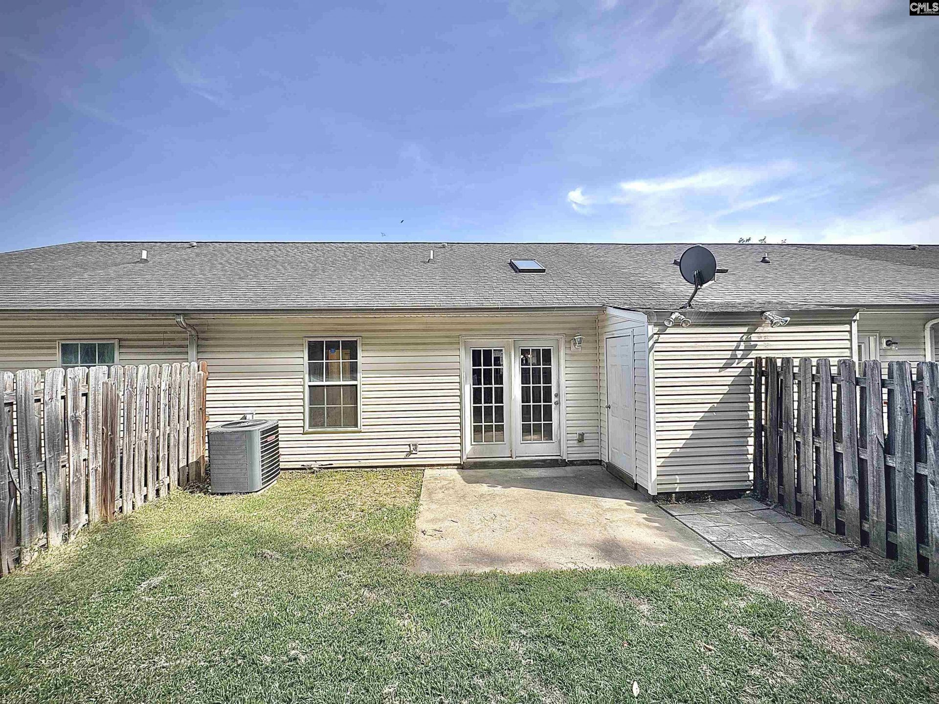 188 Crestland Drive  Photo 17