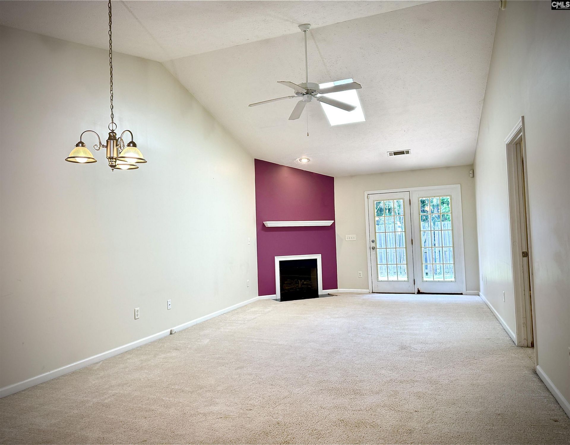188 Crestland Drive  Photo 5