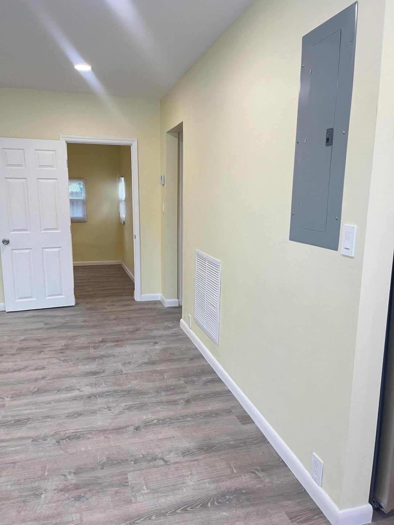 1172 Arizona Avenue, Fort Lauderdale, FL 33312 Photo
