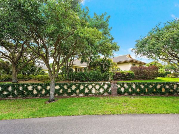 12001 SE Prestwick Terrace, Jupiter, FL 33469