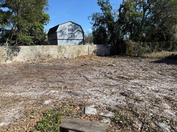 13801 N 21ST STREET , TAMPA, FL 33613