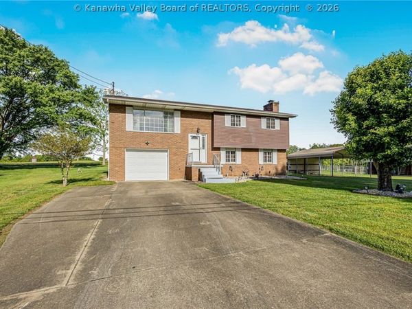 116 Forsynthia Avenue, Davisville, WV 26142