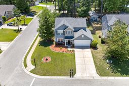 101 Trellis Lane photo 4