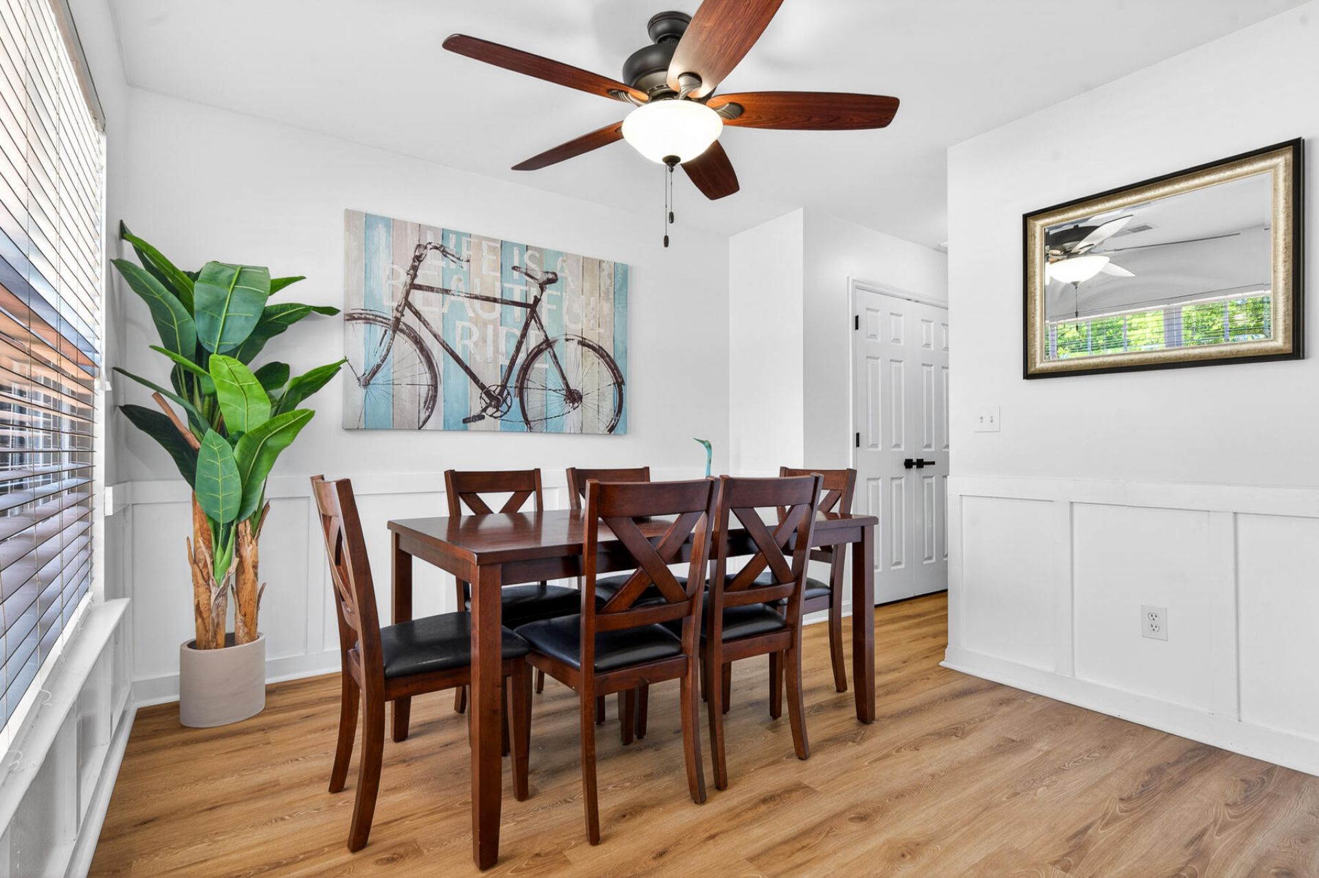 101 Trellis Lane Photo 8