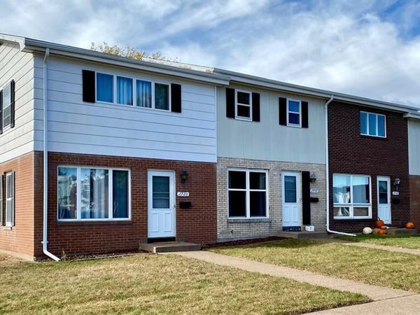 2714 Thomas Drive, Unit 1-4, Eau Claire, WI 54701