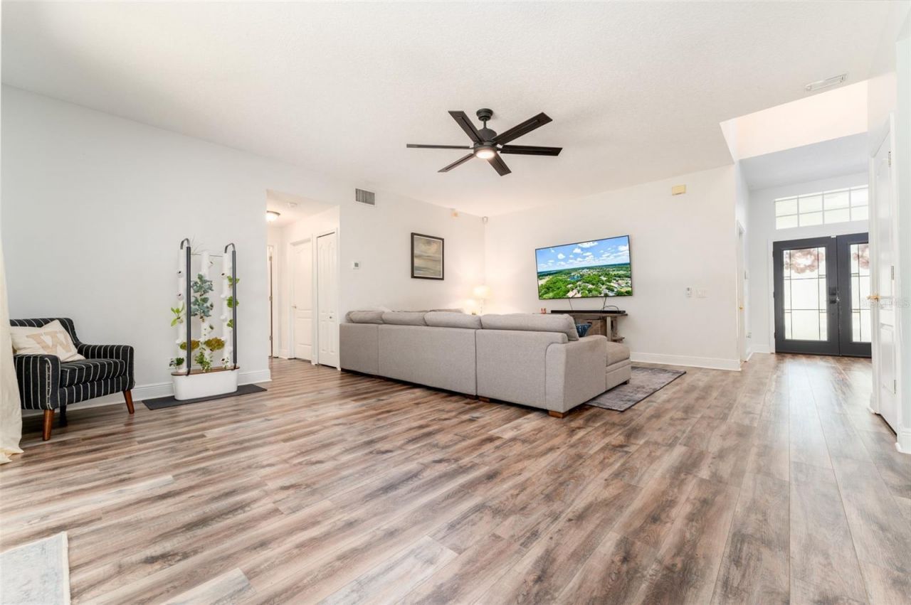 15303 Hidden Arbor Court, Odessa, FL 33556 Photo