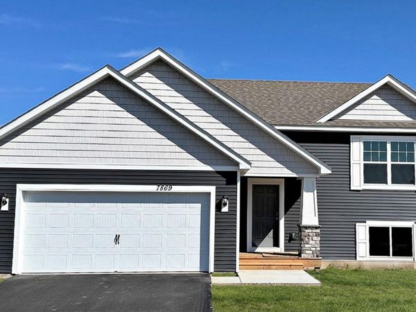 1662 Shasta Drive , Shakopee, MN 55379