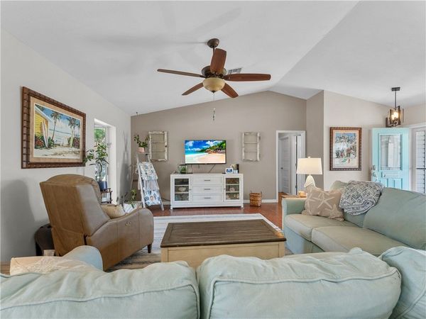 698 Fischer Drive, Sebastian, FL 32958