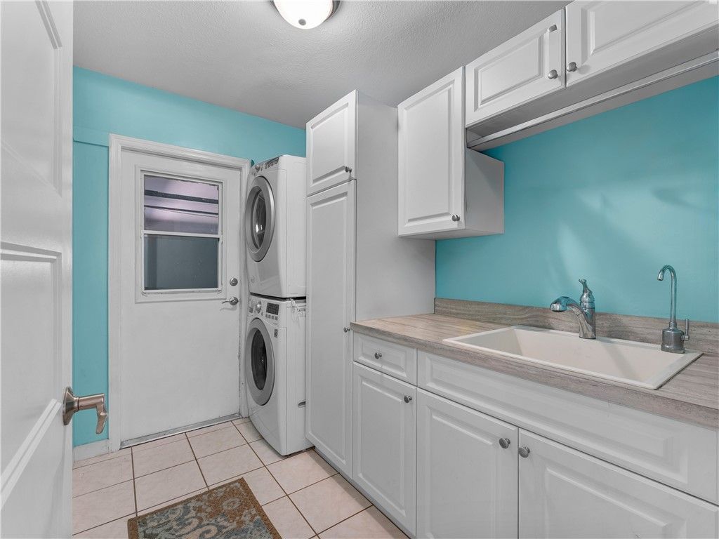698 Fischer Drive, Sebastian, FL 32958 Photo