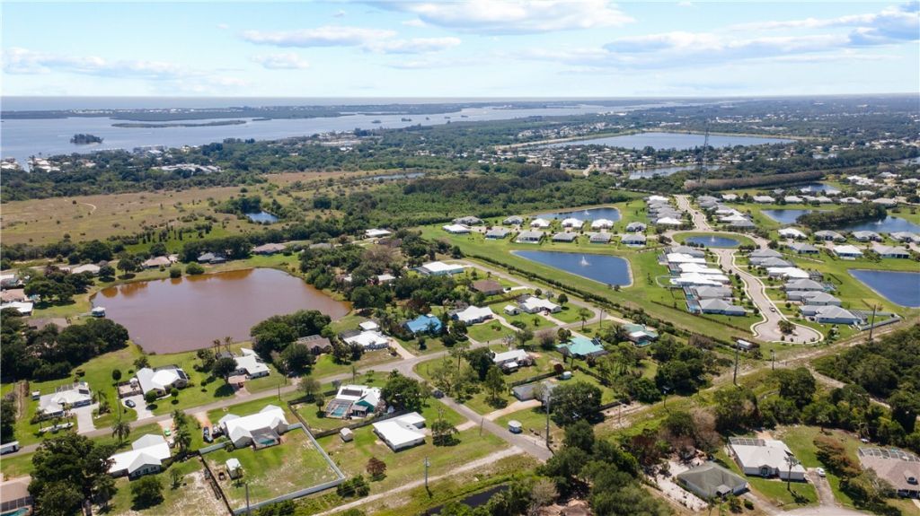 698 Fischer Drive, Sebastian, FL 32958 Photo