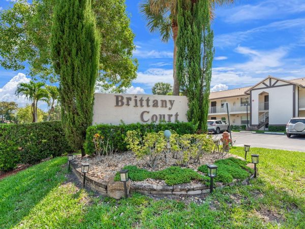 2455 NW 89th Drive, Unit 201, Coral Springs, FL 33065