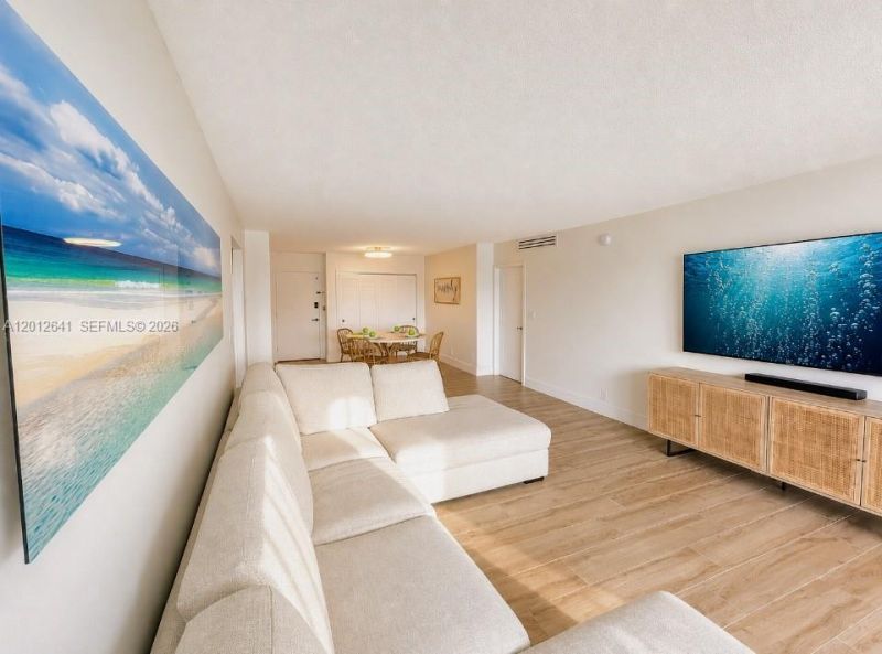 2030 S Ocean Dr , Unit 309, Hallandale Beach, FL 33009 Photo
