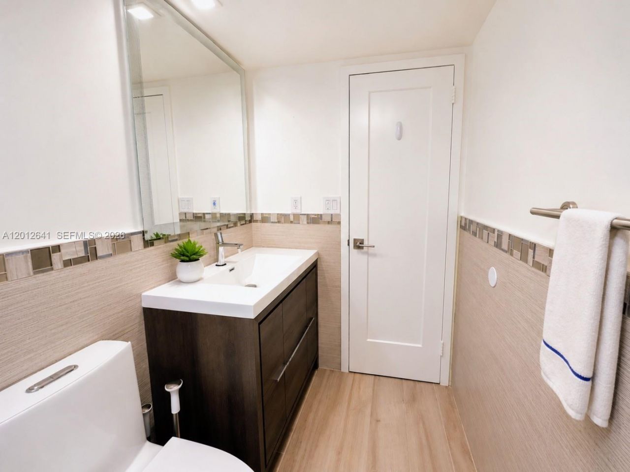 2030 S Ocean Dr , Unit 309, Hallandale Beach, FL 33009 Photo