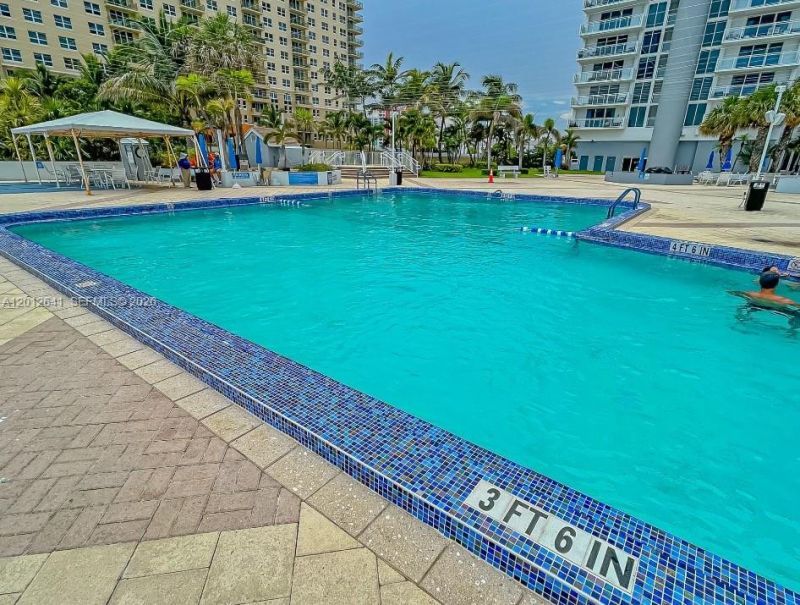 2030 S Ocean Dr , Unit 309, Hallandale Beach, FL 33009 Photo