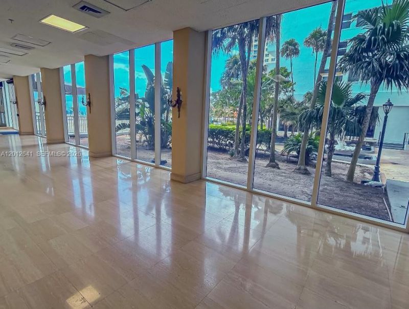 2030 S Ocean Dr , Unit 309, Hallandale Beach, FL 33009 Photo