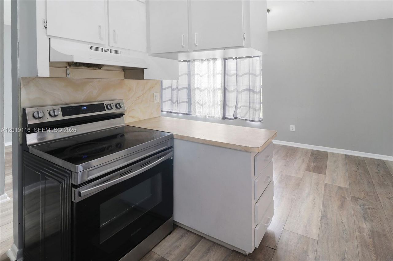 1856 NW 6th Ave , Pompano Beach, FL 33060 Photo