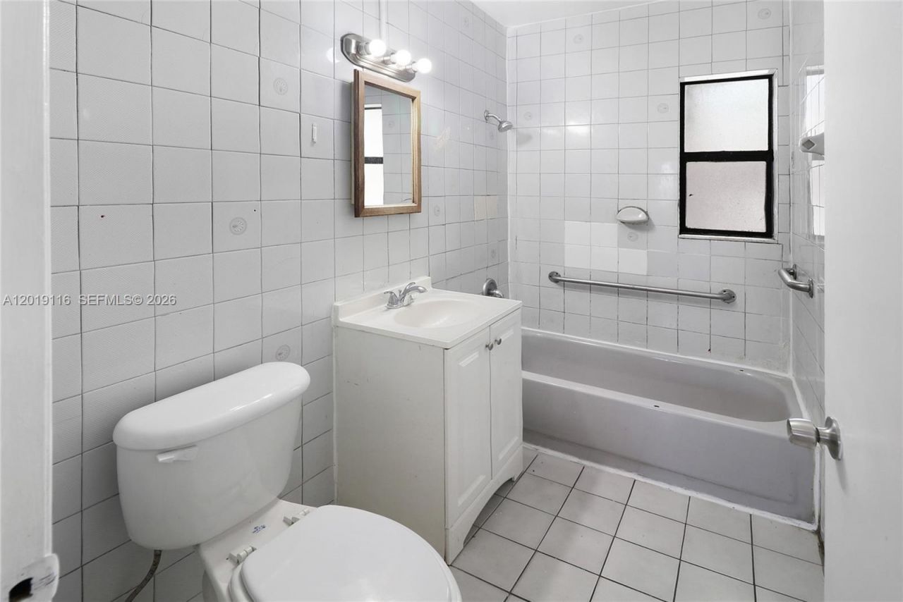 1856 NW 6th Ave , Pompano Beach, FL 33060 Photo