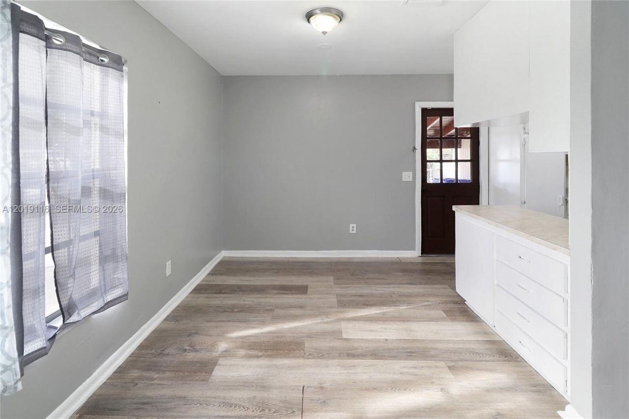1856 NW 6th Ave , Pompano Beach, FL 33060 Photo