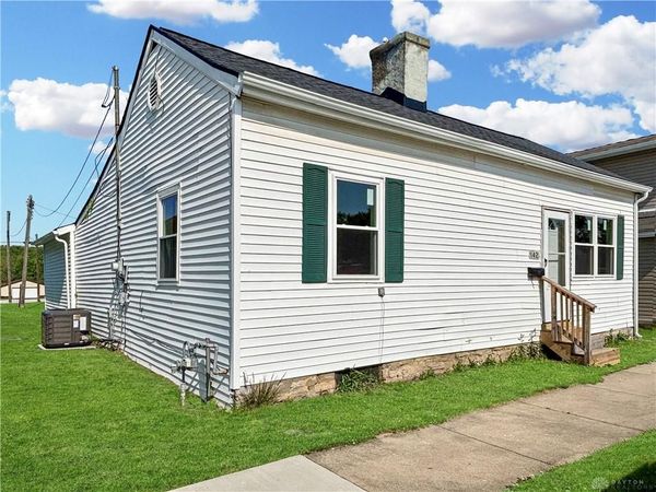 142 N Washington Street, New Paris, OH 45347