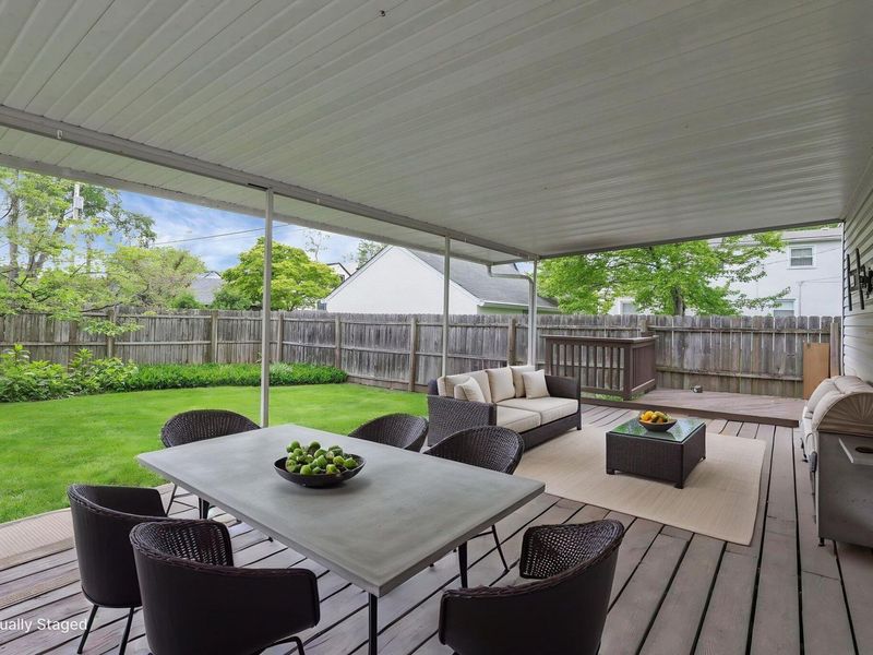 2799 Brandon Road , Upper Arlington, OH 43221 Photo 9