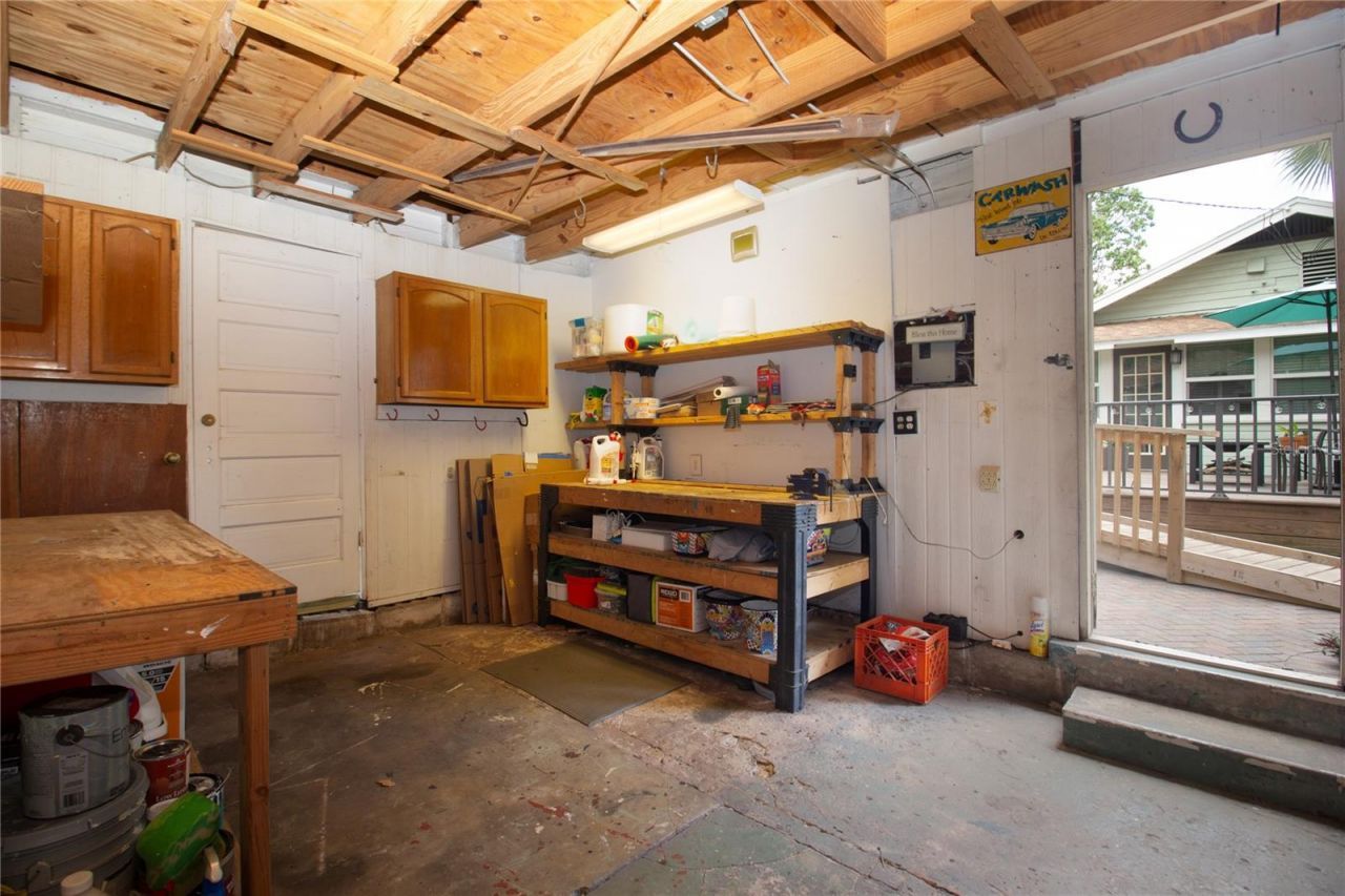 2962 Burlington Avenue N, Saint Petersburg, FL 33713 Photo