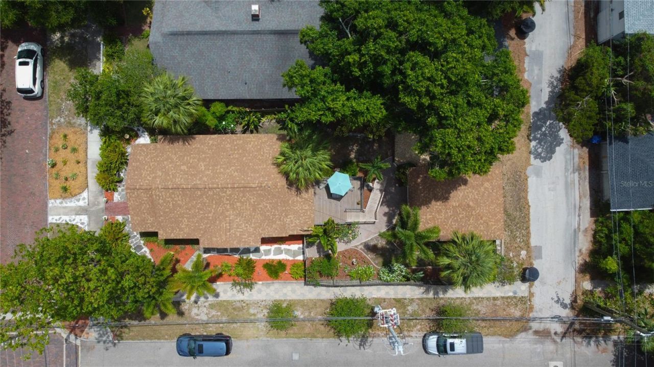 2962 Burlington Avenue N, Saint Petersburg, FL 33713 Photo