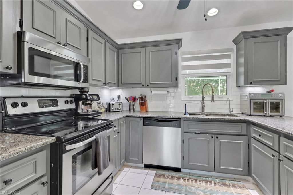 8341 Cardinal Rd, Fort Myers, FL 33967 Photo