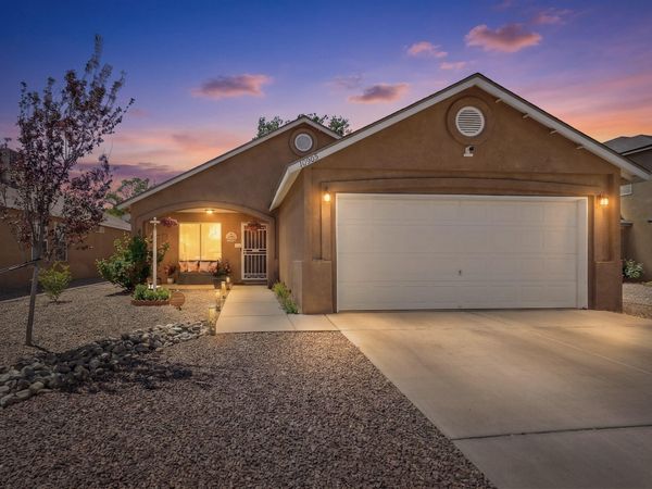 10905 Desert Dreamer Street NW, Albuquerque, NM 87114