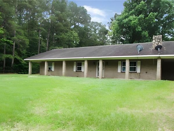 390 MAYO Road, Trout, LA 71371