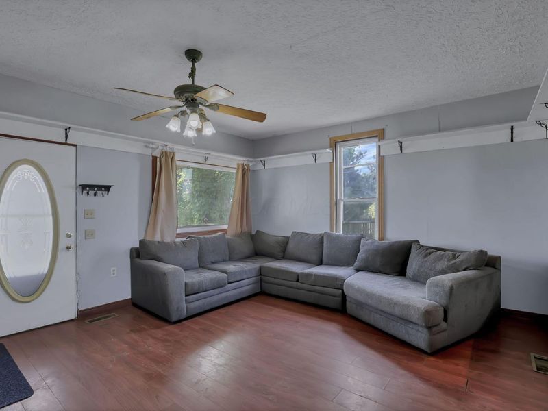 6265 Amanda Clearport Road SW, Amanda, OH 43102 Photo 9
